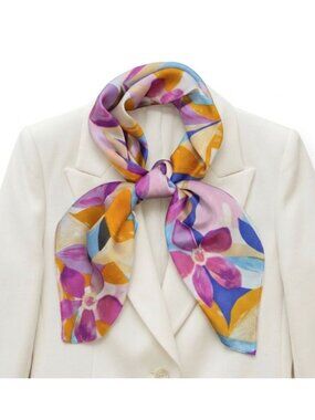 ✨Luxury Chic Silky Square Scarf Purple White Iris Flower Print Head Bandana New✨